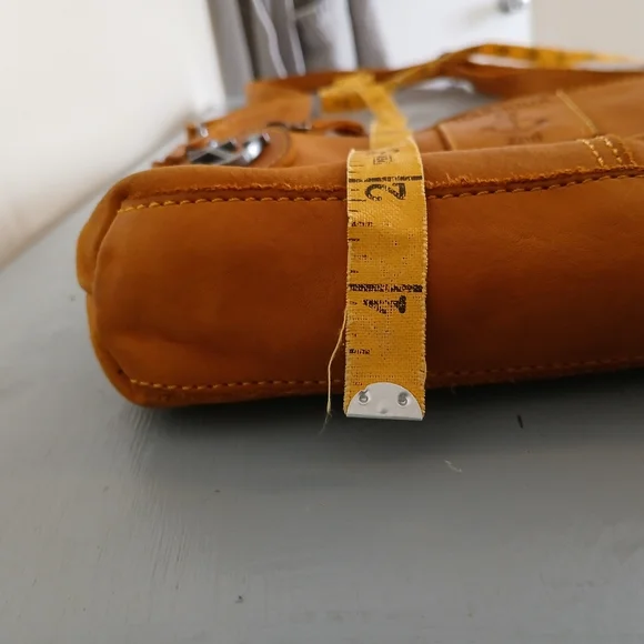 Harbour 2nd light brown leather crossbody purse travel bag - Picture 9 of 12